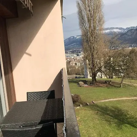 Le Bois - Calme, Verdure, Terrains De Tennis Apartment